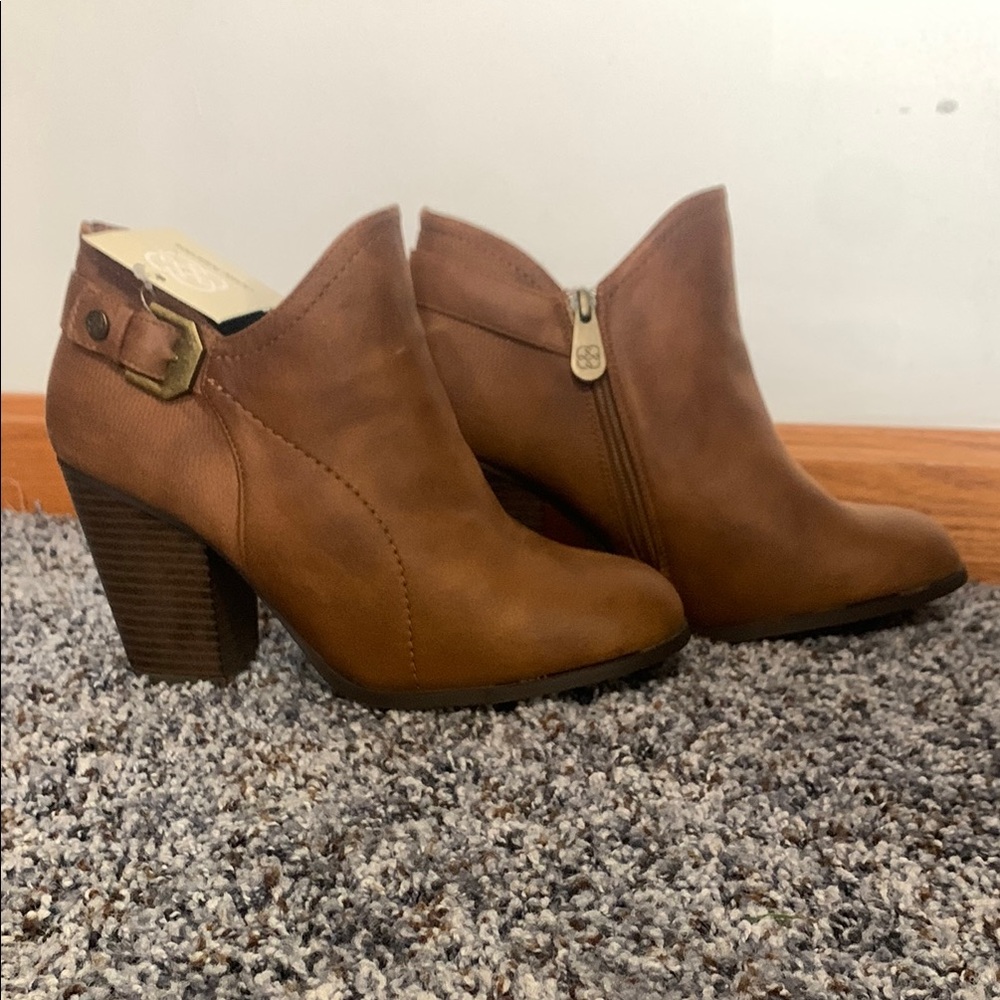 Brown Ankle Boots (Vegan)